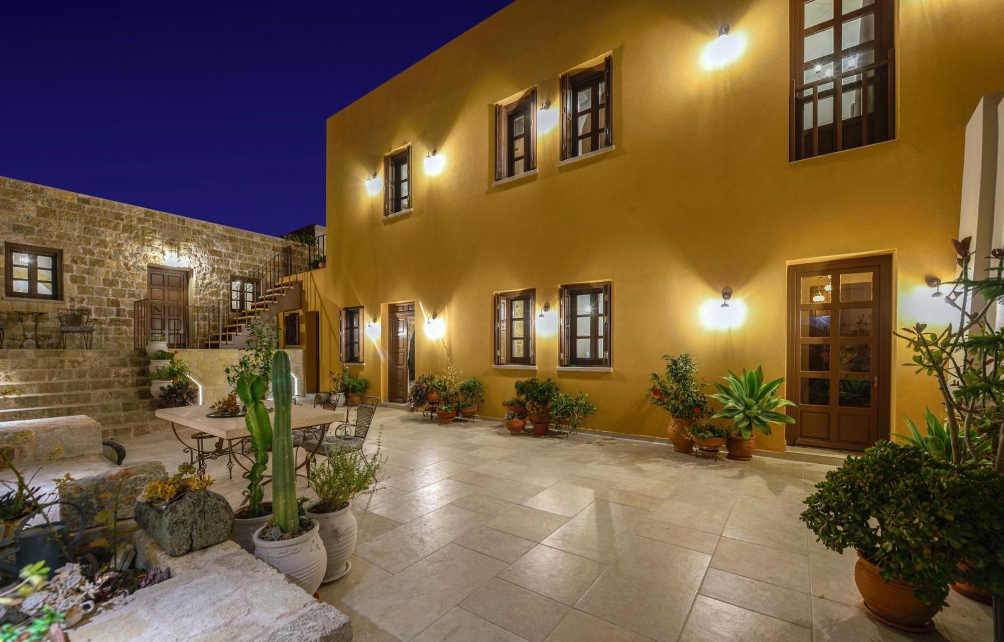 Spanish Knights Inn Rhodes City Exterior photo